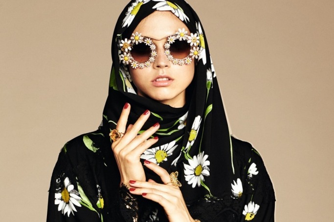 Dolce & Gabanna Hijab collection Hijab on high fashion runway